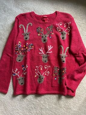 Women’s Festive Red Reindeer Embroidered Crewneck Sweater